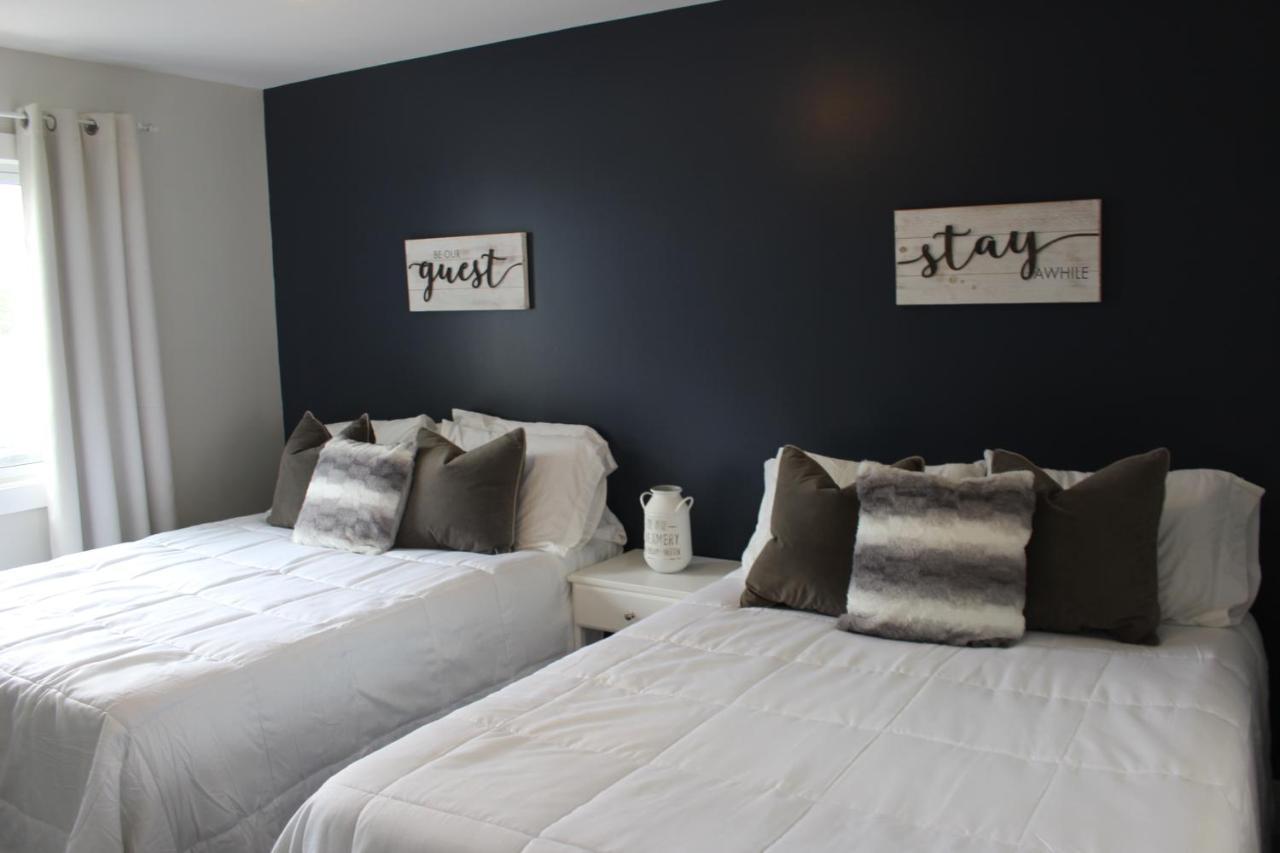 Lakeview Motel & Cottages Sauble Beach Bagian luar foto